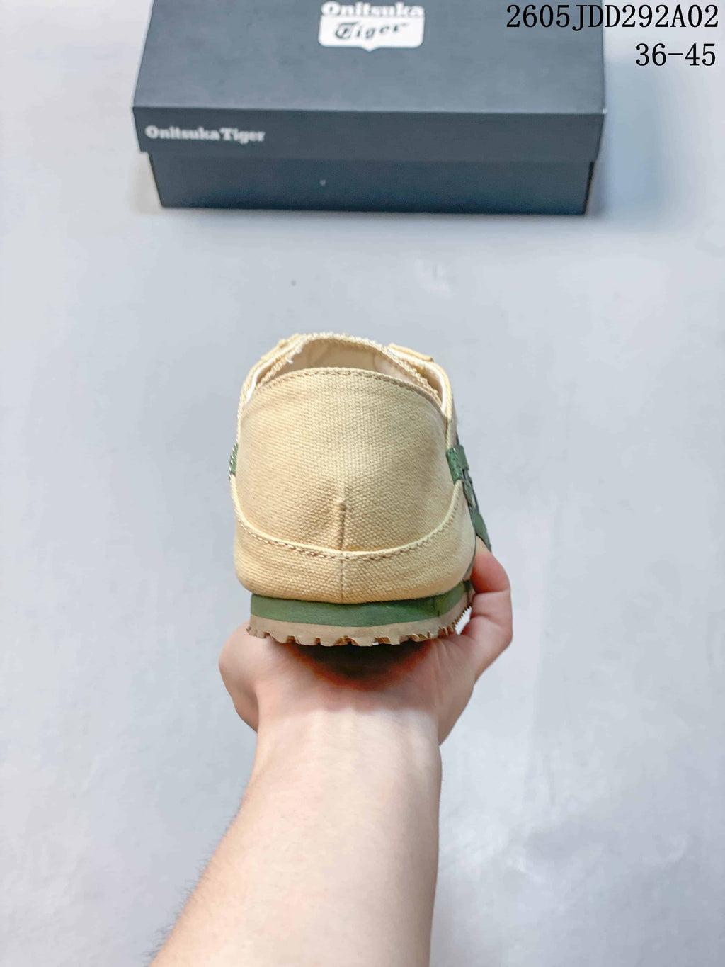 Onitsuka Tiger Mexico 66 Slip-On Sneakers Beige Green 2605JDD292A02
