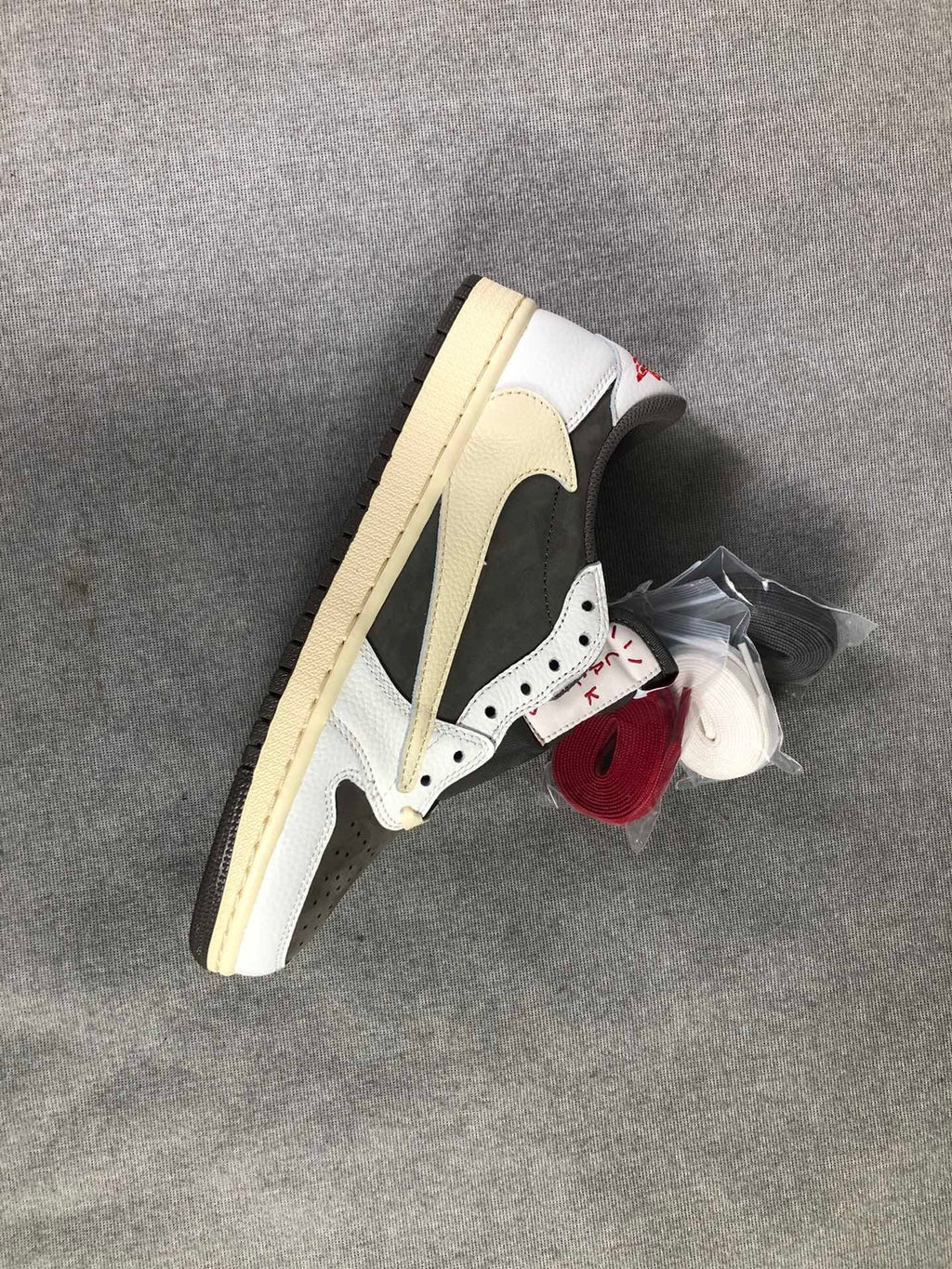 Travis Scott x Air Jordan 1 Low Sneakers White Brown