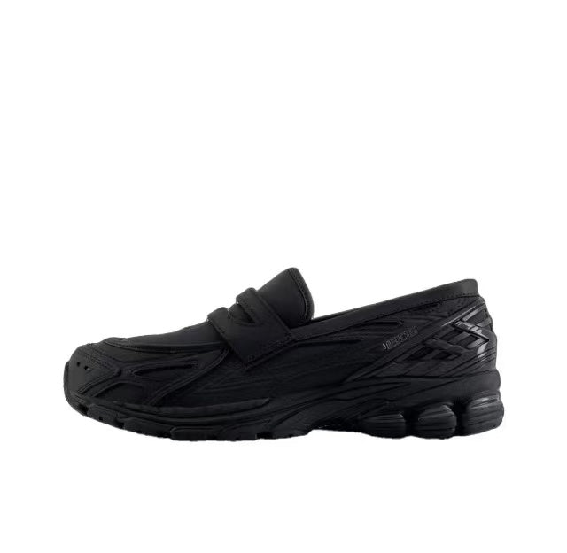New Balance U1906LBN Black Slip-On Sneaker