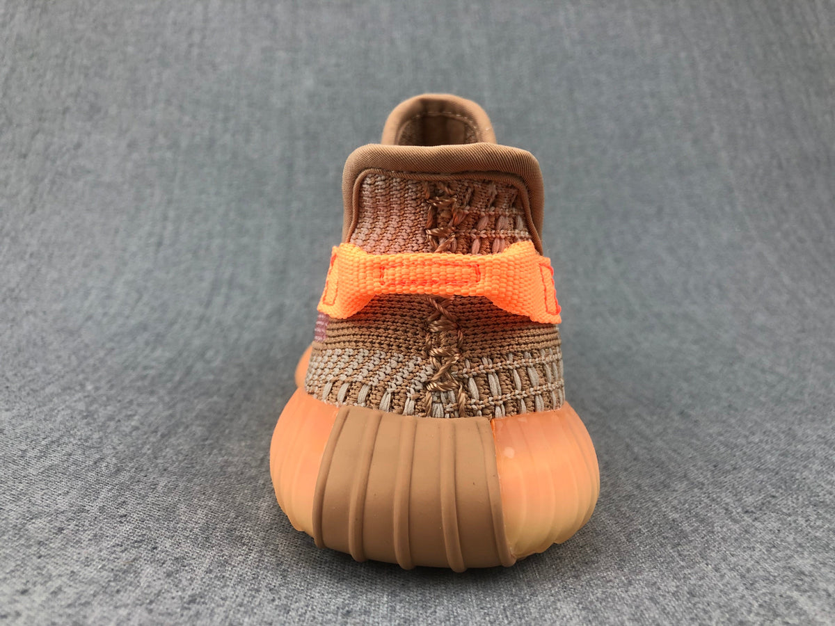 Yeezy 350 V2 Kids Sneakers in Beige and Orange