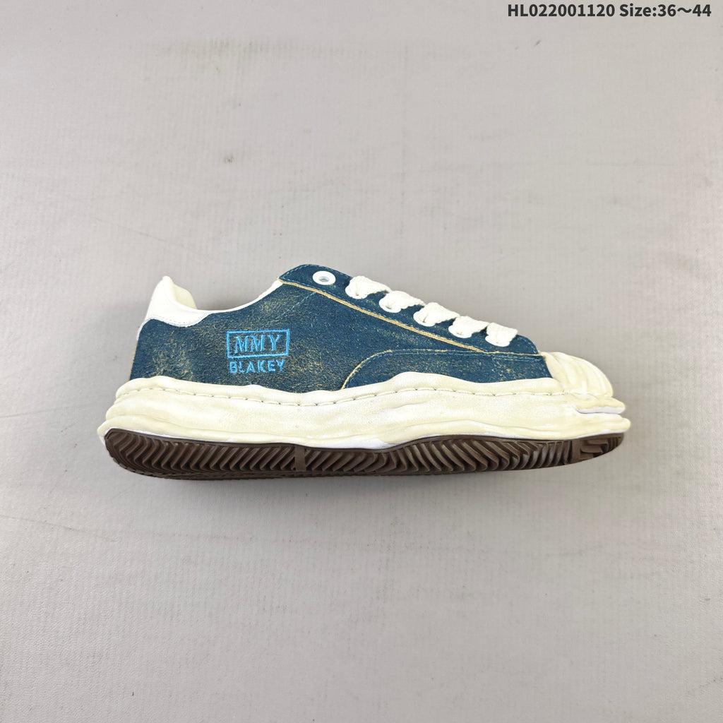MMY Wayne Low-Top Sneakers in Blue Denim