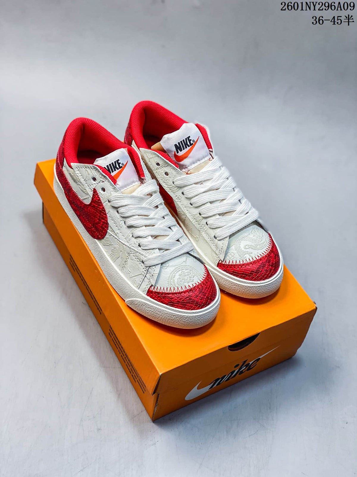 Nike Blazer Low ’77 Jumbo White Red Sneakers 2601NY296A09