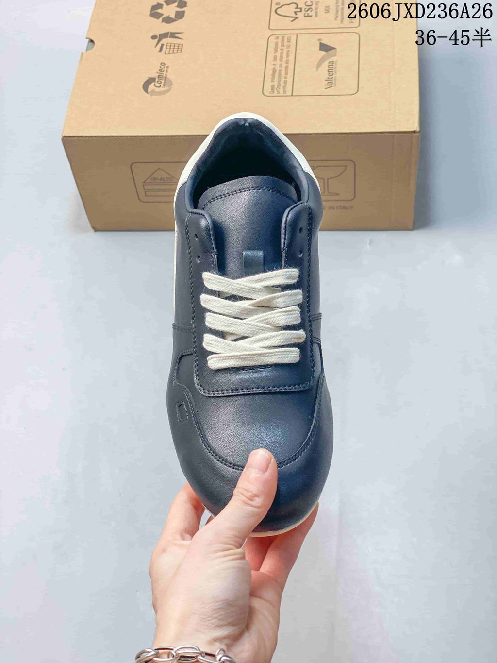 Rick Owens Concordians Low-Top Lace-Up Sneakers in Navy