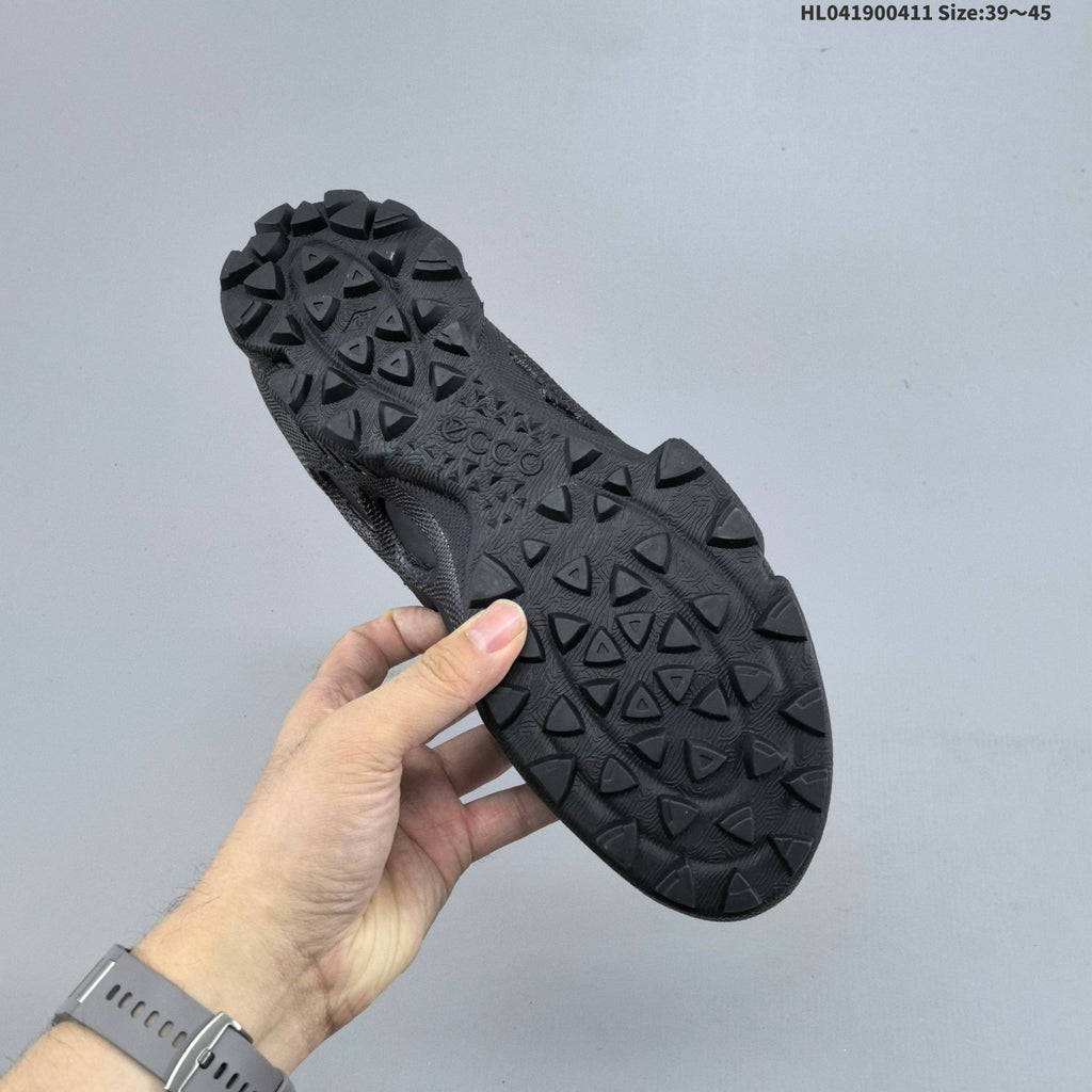 ECCO BIOM C Black Outdoor Sneakers with Dial Closure