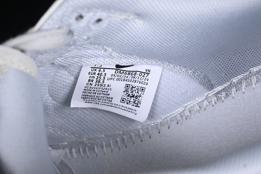 Nike Dunk Low Stüssy-Style Sneakers Grey DM6868-027