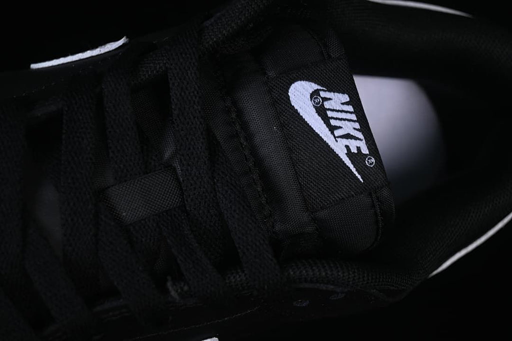 Nike Dunk Low Retro Black and White HF5441-100