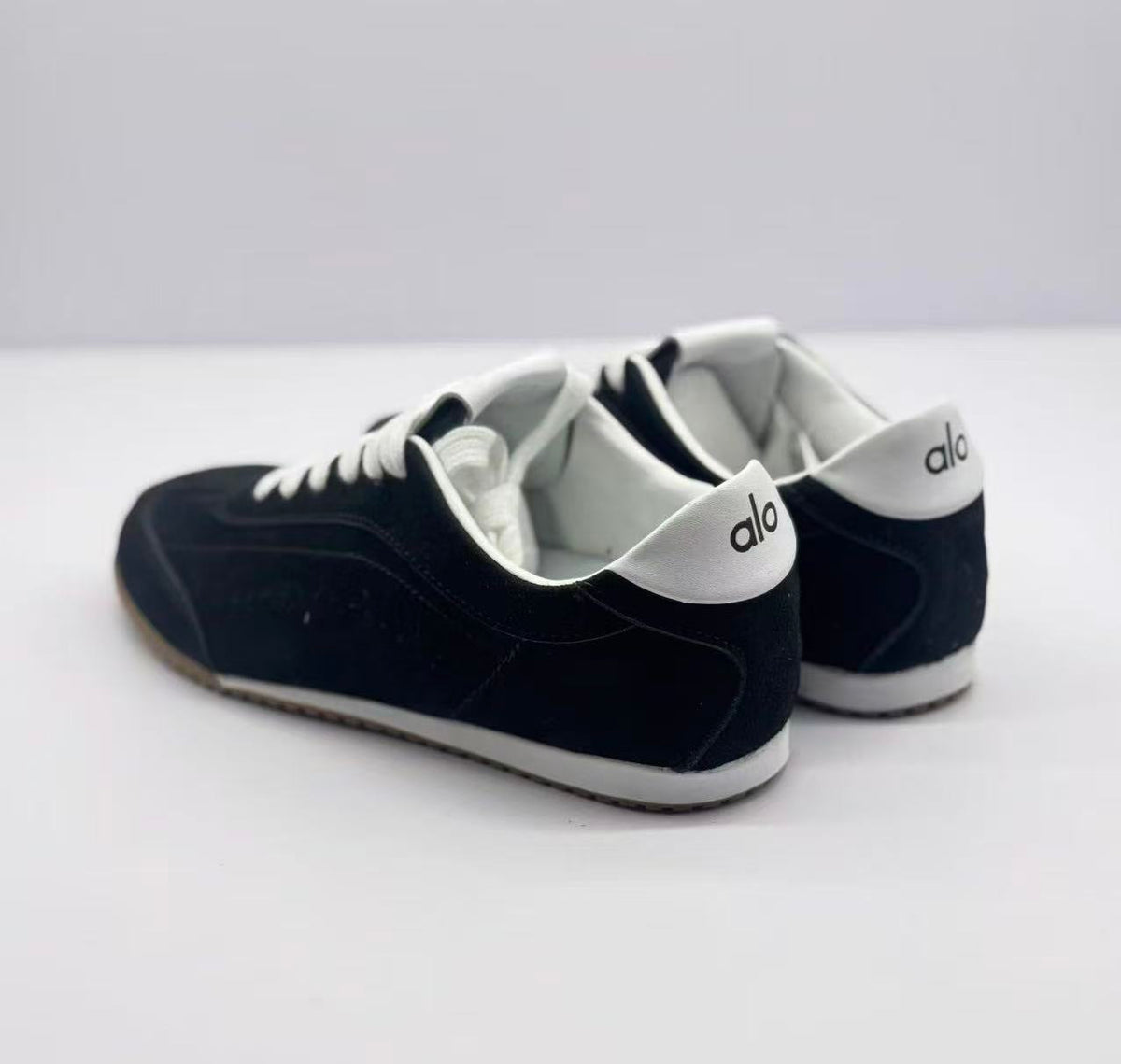 Alo Low-Top Sneakers Black and White