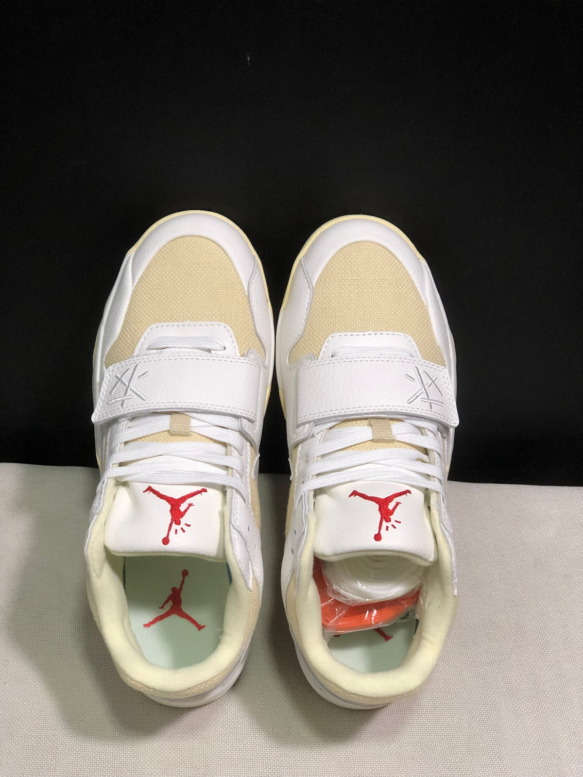 Jordan Jumpman Jack Travis Scott White Cream Sneakers FZ8117-102