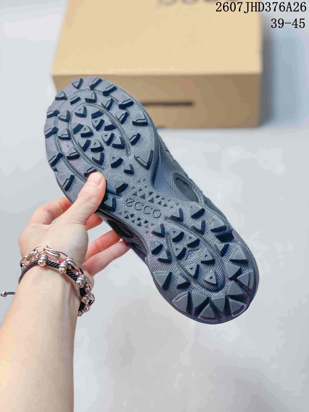 ECCO JHD376A26 Black Mesh Panel Sneakers