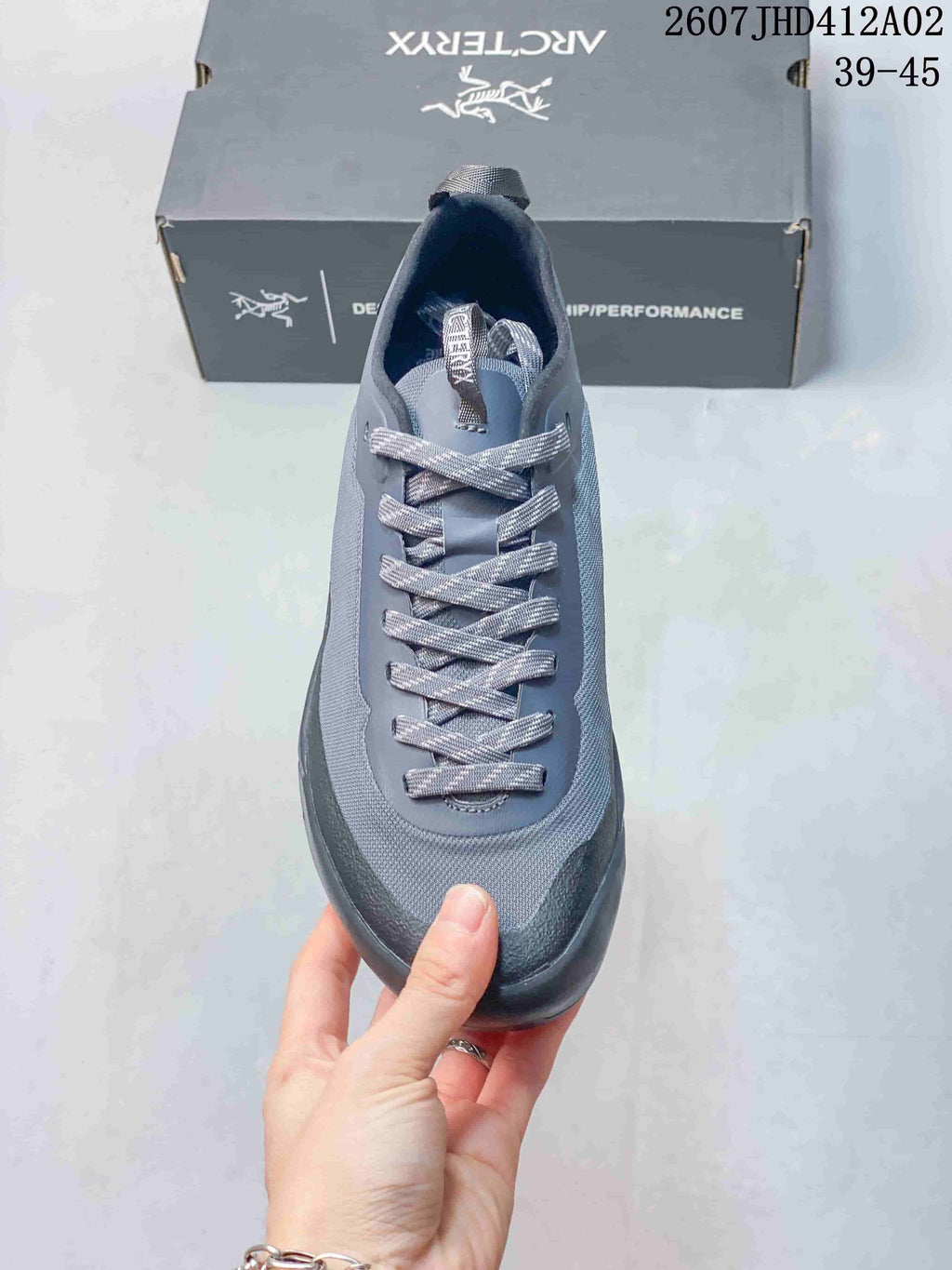 Arc'teryx Konseal LT W Women's Hiking Shoes Grey