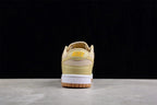 Nike SB Dunk Low Sesame DZ4513-200 Sneakers