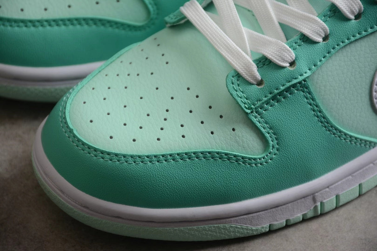 Nike SB Dunk Low Mint Green White DJ6188-301