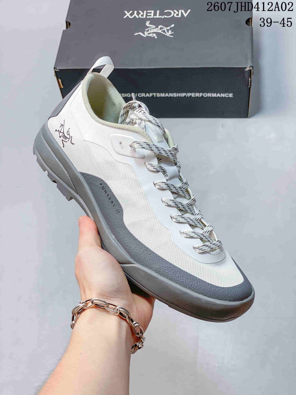 Arc'teryx Konseal LT W Women's Low-Cut Shoe