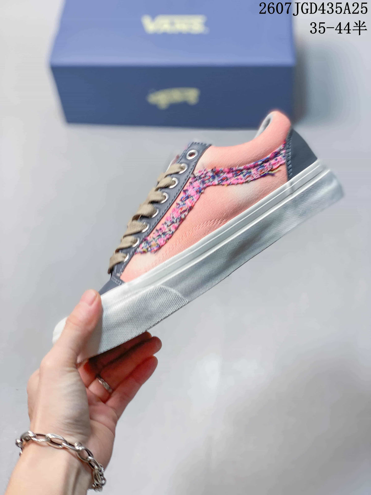 Vans LX Old Skool 36 Souvenir Sneakers Salmon Pink