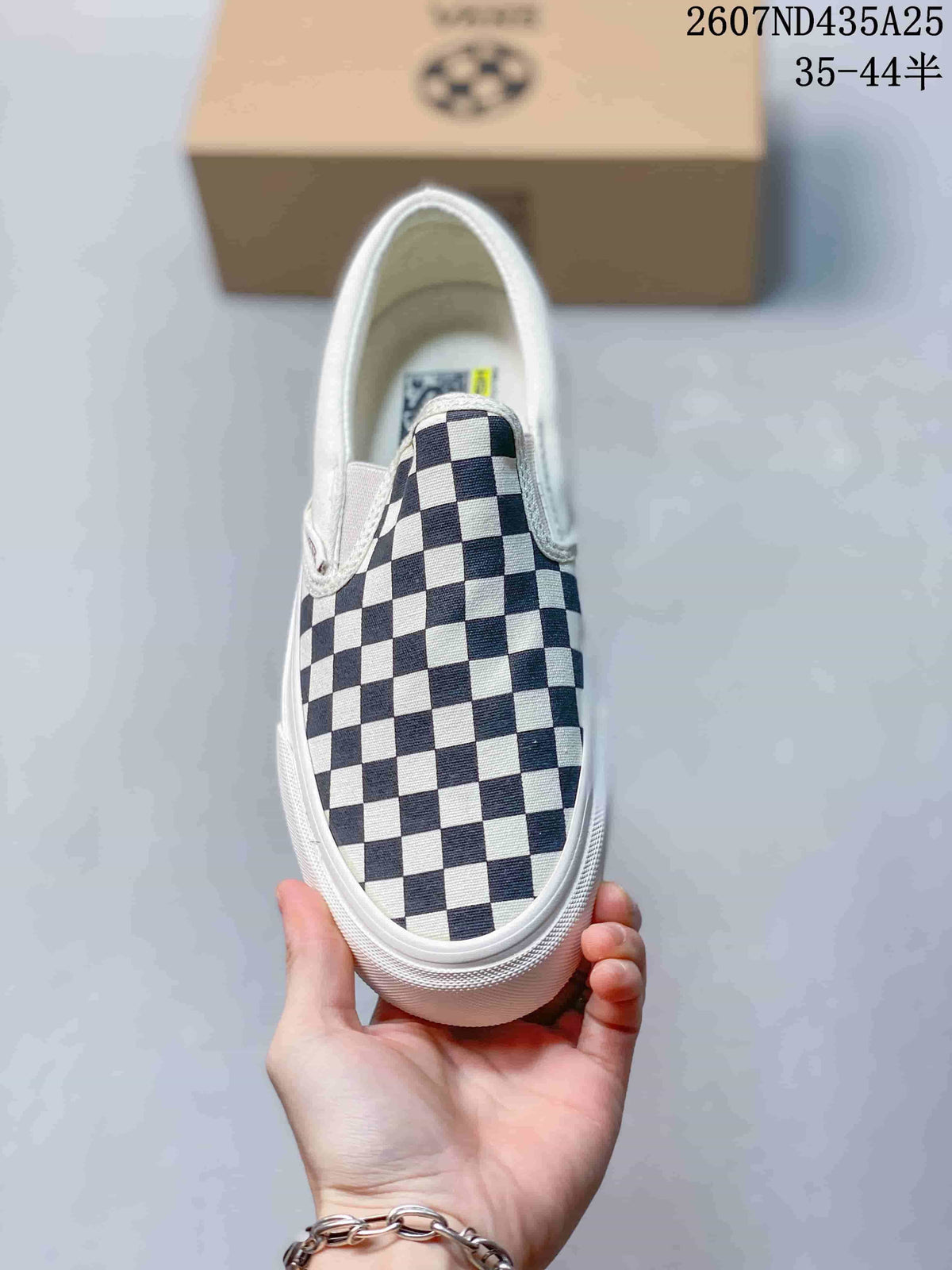 Vans Checkerboard Slip-On Sneakers Navy White 79205OPR