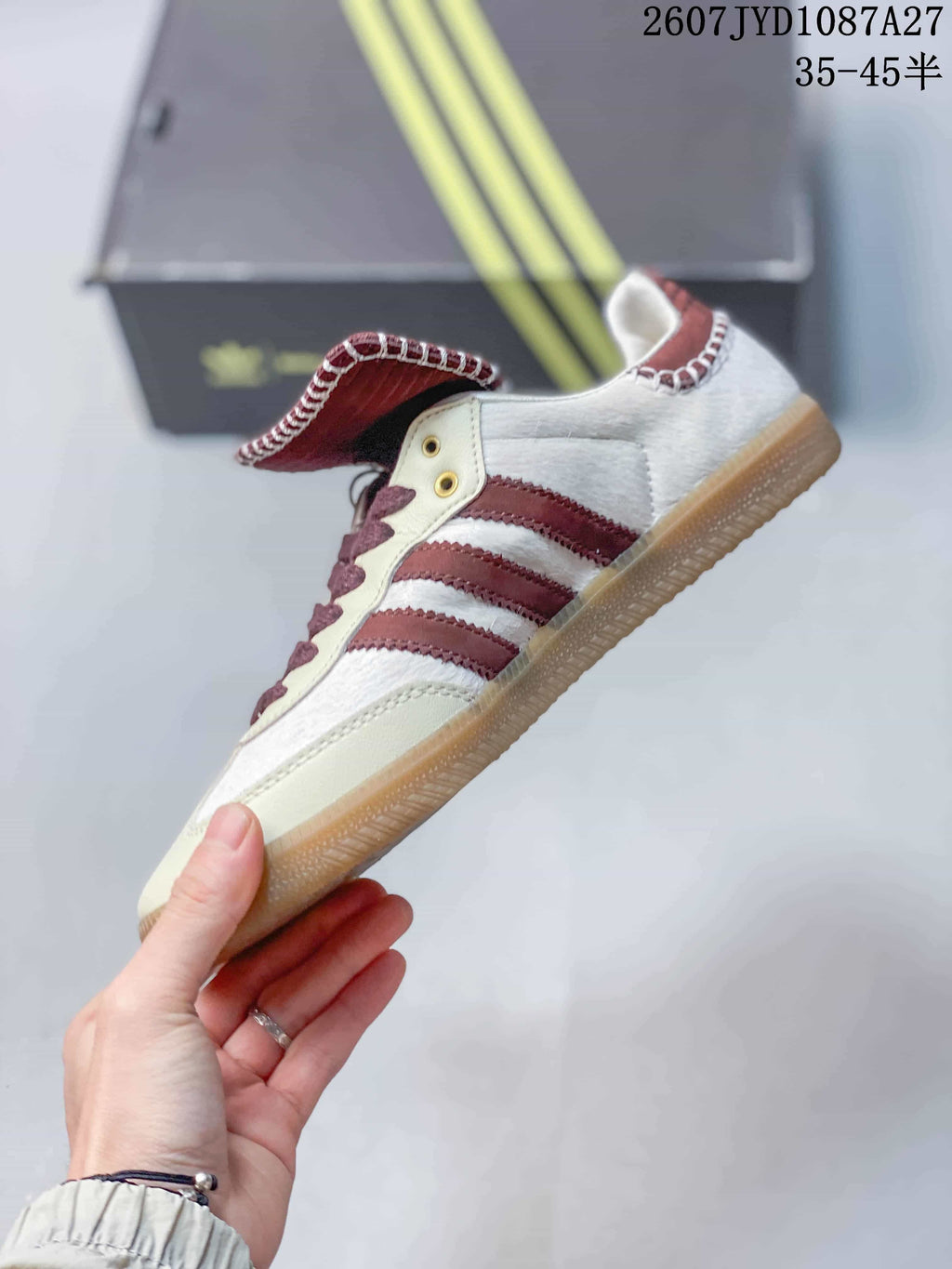 adidas Originals Samba ADV Sneakers Cream Burgundy