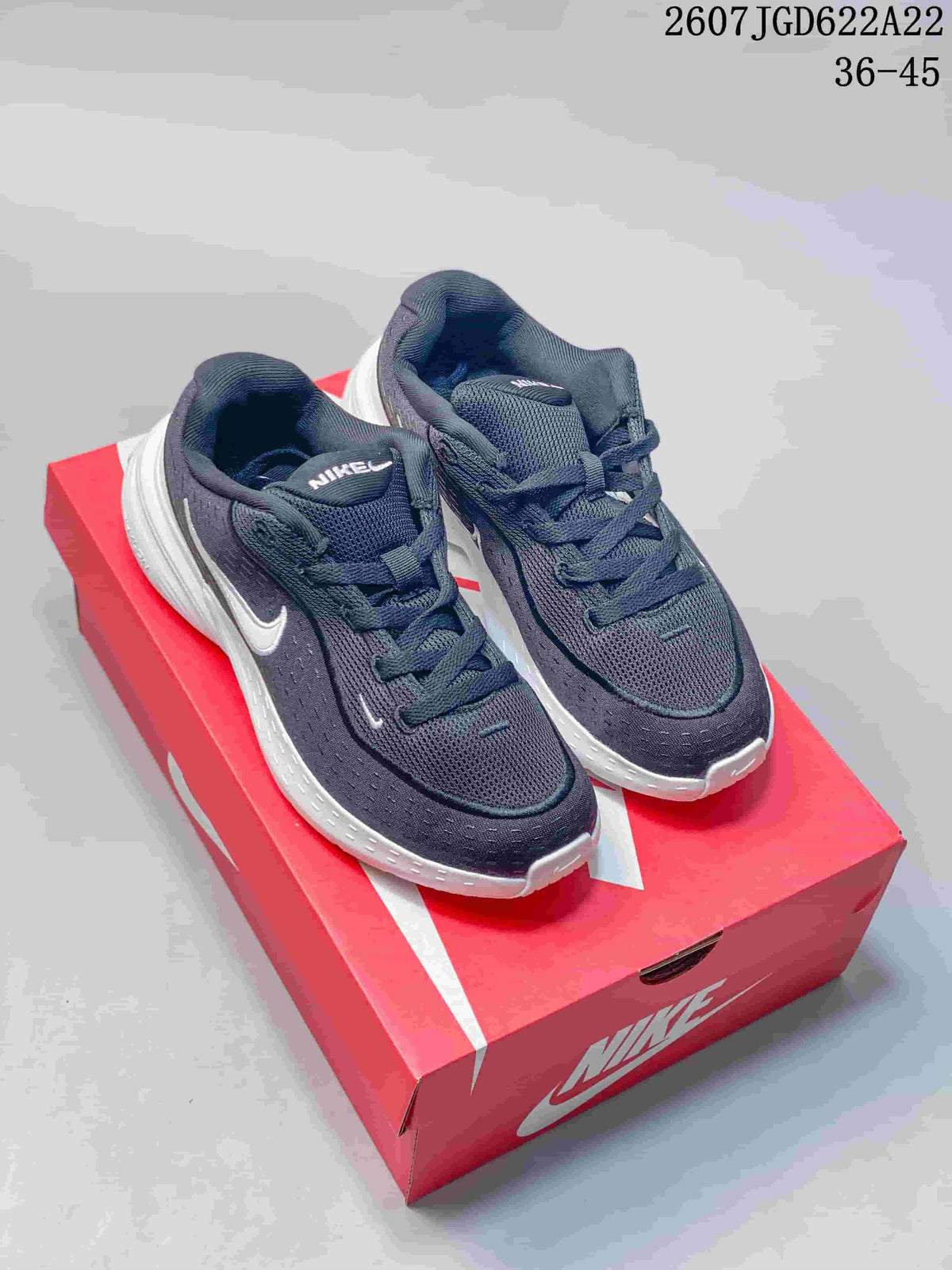 Nike Uplift SC Low-Top Sneakers Navy White