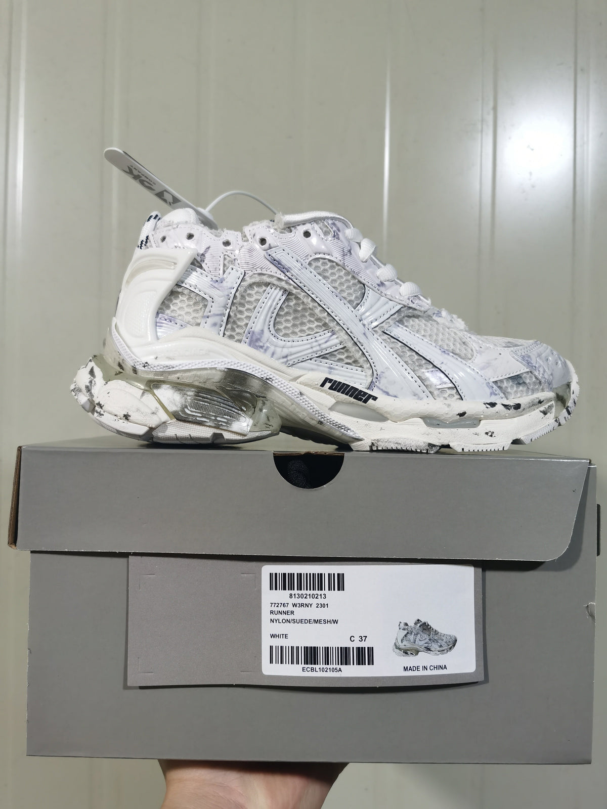 Nike Runner Sneakers White Style 772767 W3RNY
