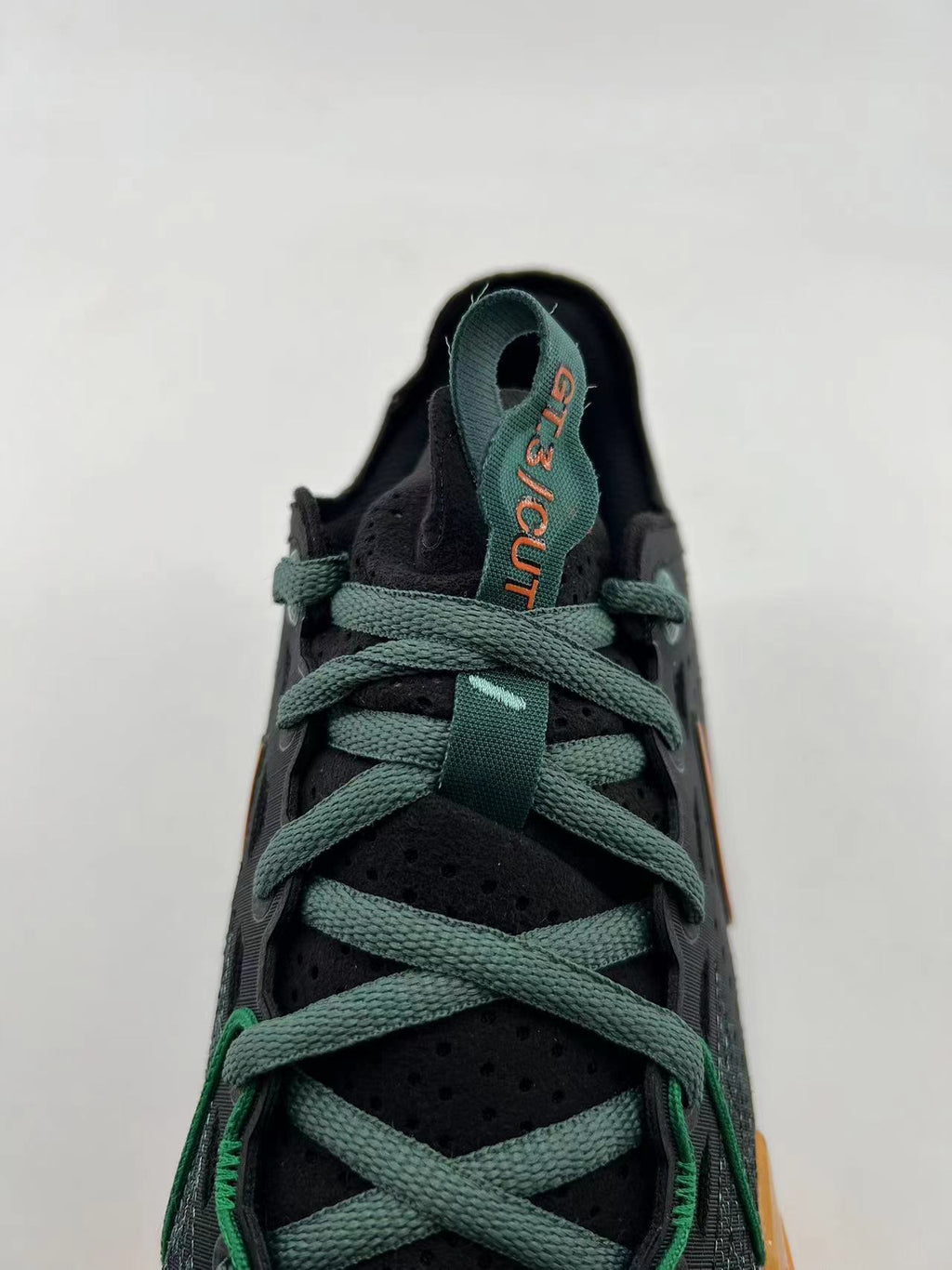 Nike GT Cut 3 Basketball Shoes Black Green DV2913-001