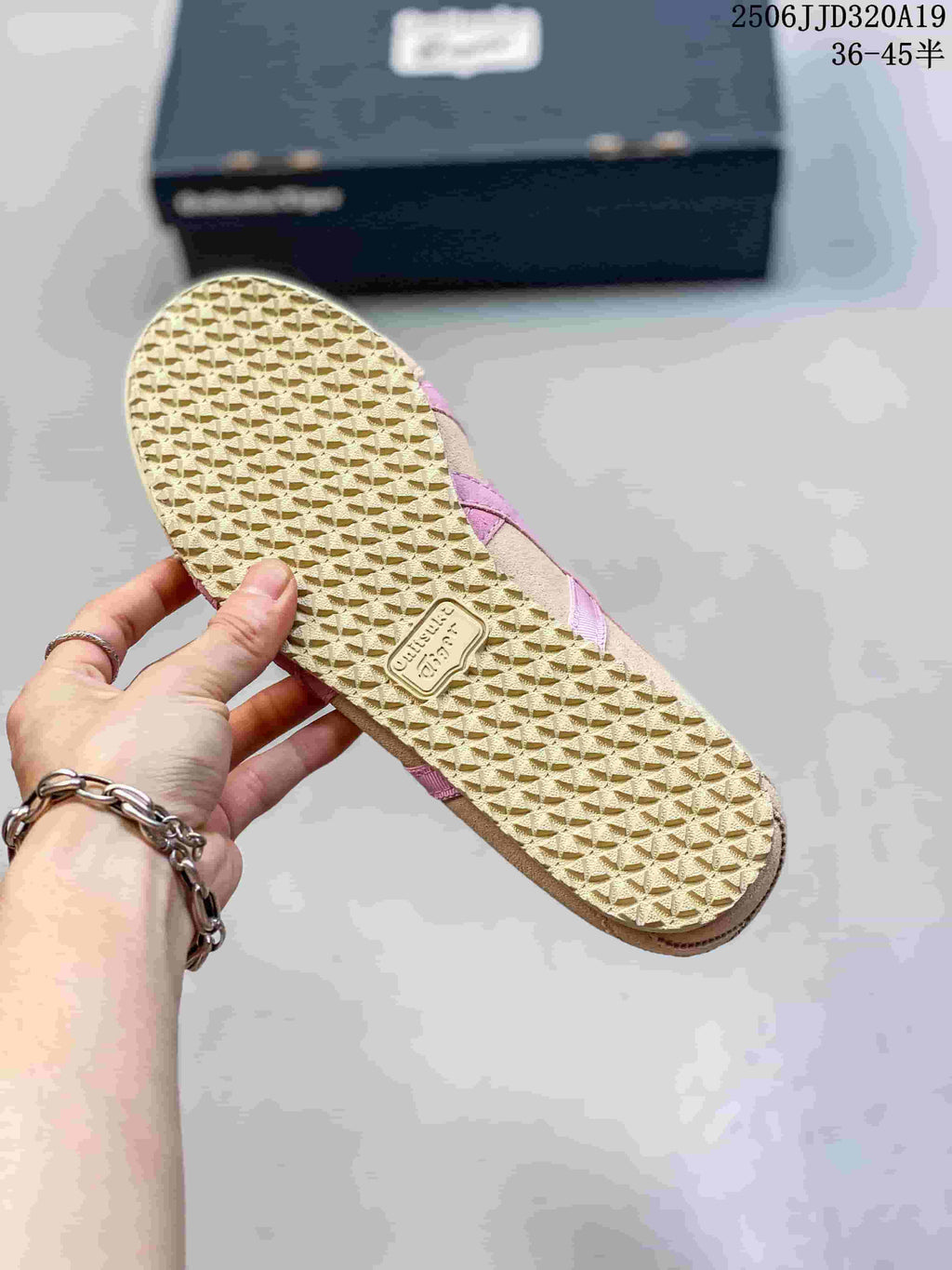 Onitsuka Tiger Low-Top Sneakers Beige Pink 2506JJD320A19
