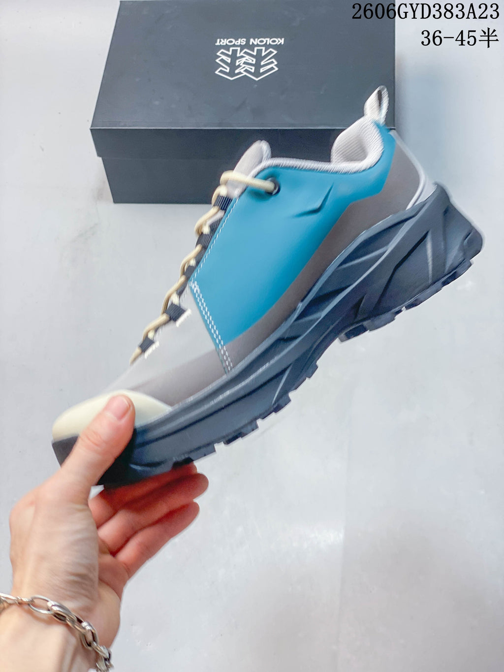 Kolon Sport Approach Venti Mega Low-Top Hiking Shoes