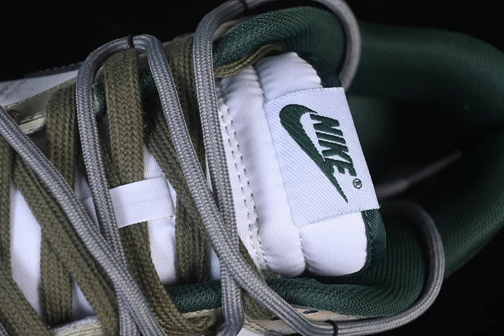 Nike SB Dunk Low White Gray Green Sneakers DV0833-111