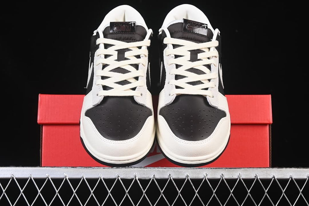 Nike SB Dunk Low Black and White Sneaker IH7333-200