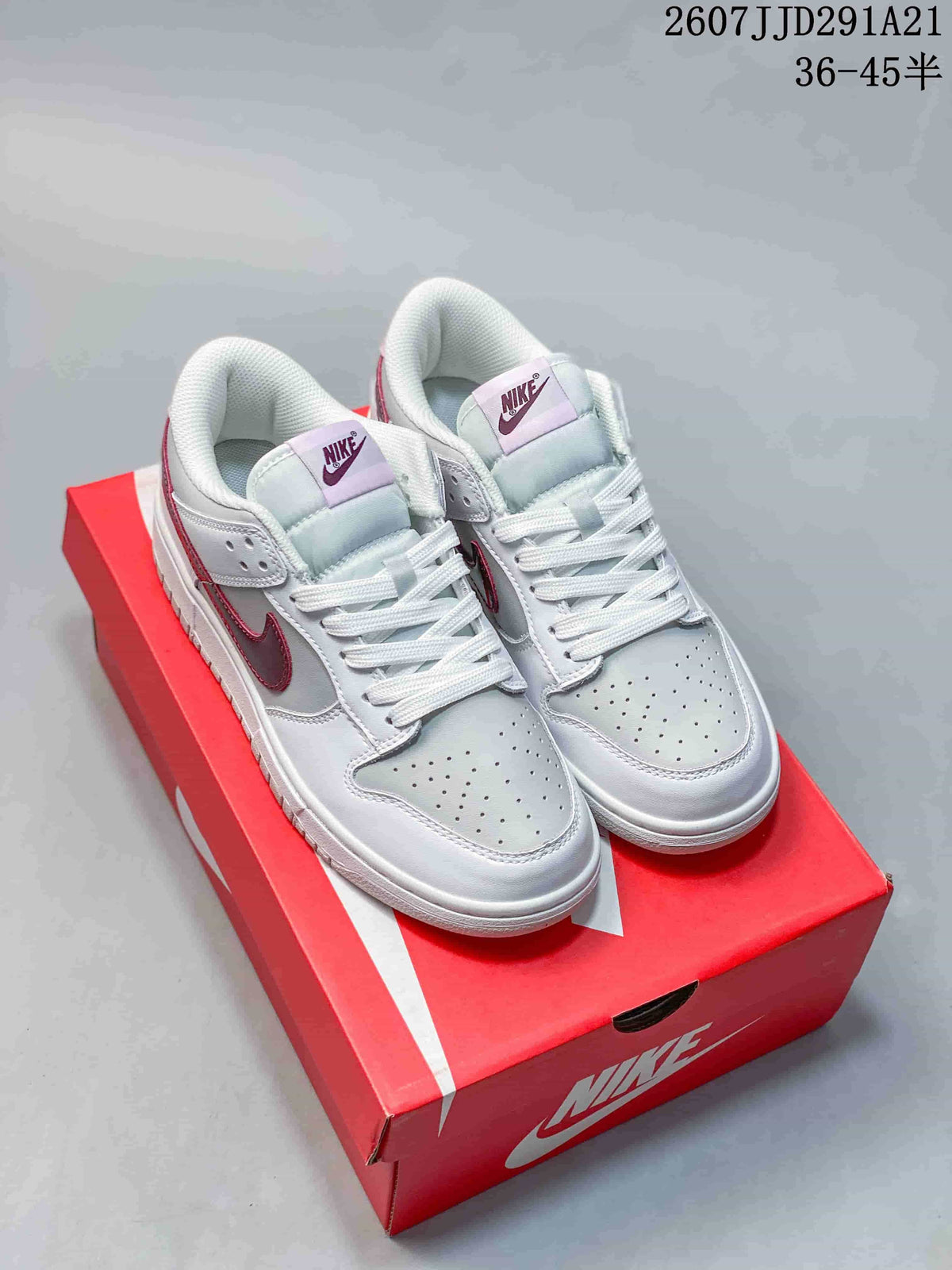 Nike SB Dunk Low Pro Sneakers White Red 2607JJD291A21
