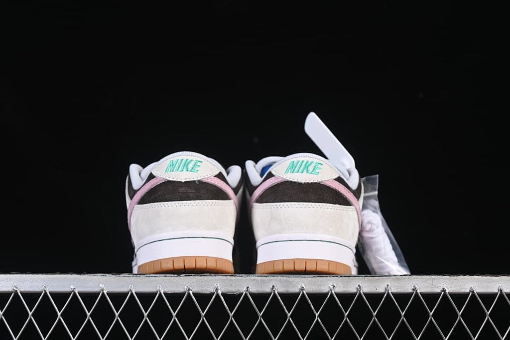 Nike SB Dunk Low Grey Pink Gum Skate Shoes HF3704-001