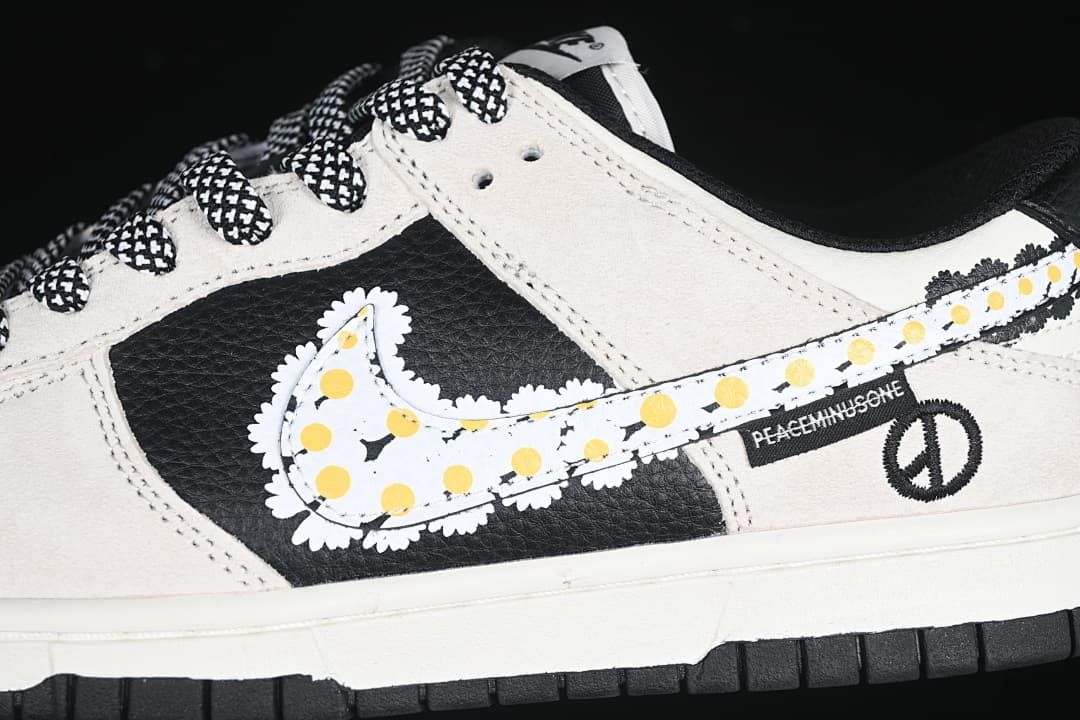 Nike SB Dunk Low Daisy Swoosh Black White DJ2024-073