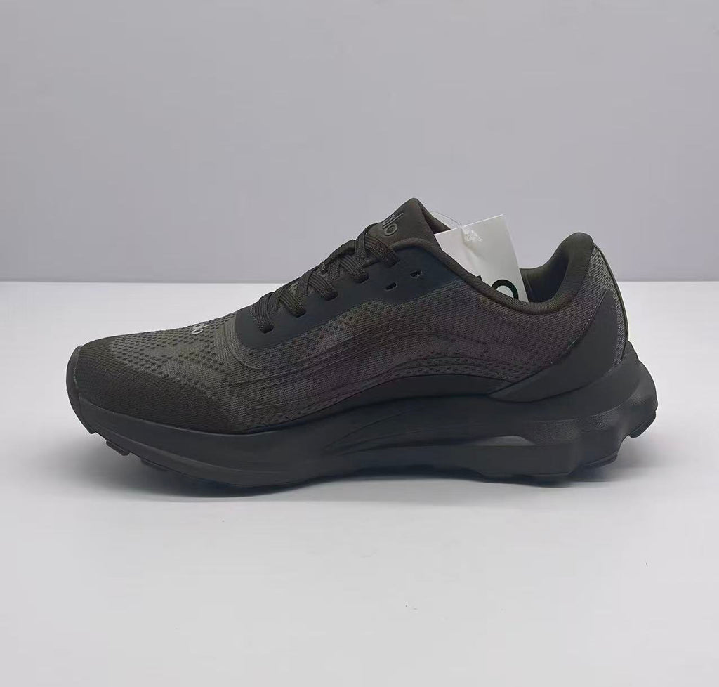 Alo Dark Brown Low-Top Sneakers