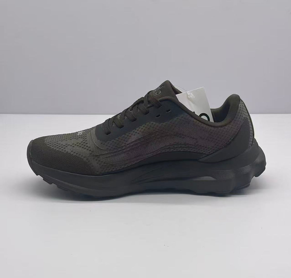 Alo Dark Brown Low-Top Sneakers