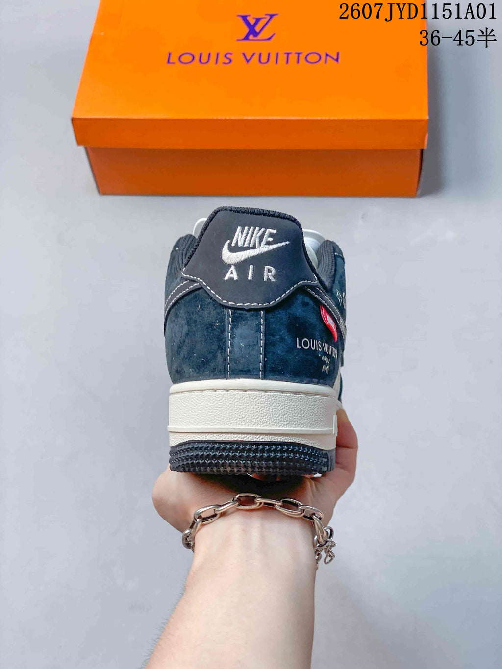 Nike Air Force 1 ’07 Low-Style Sneakers in Navy and Cream