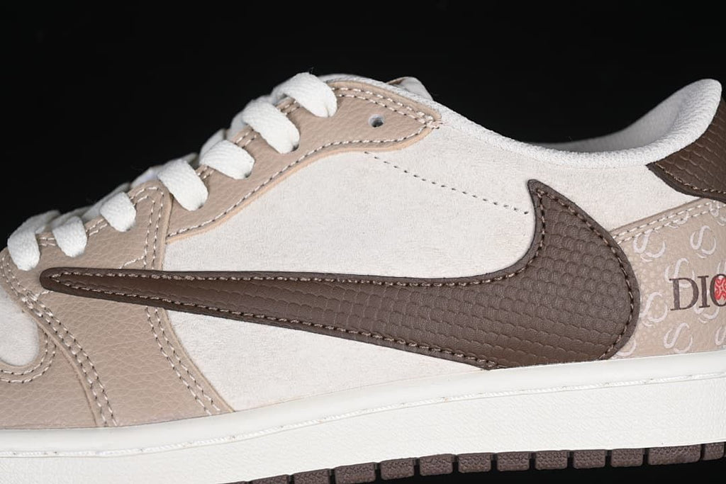 Nike Air Jordan 1 Low OG SP Travis Scott Fragment Beige Brown