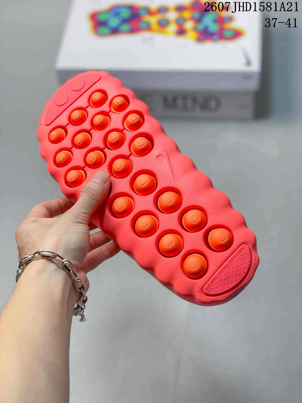 Nike Mind 001 Pregame Mule Slides - Coral