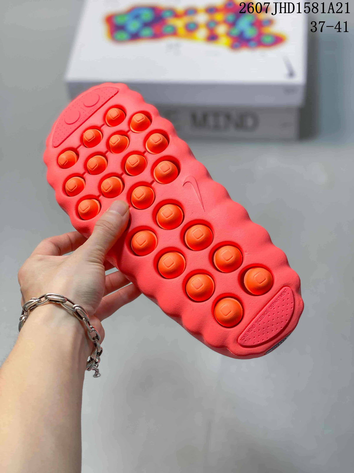 Nike Mind 001 Pregame Mule Slides - Coral