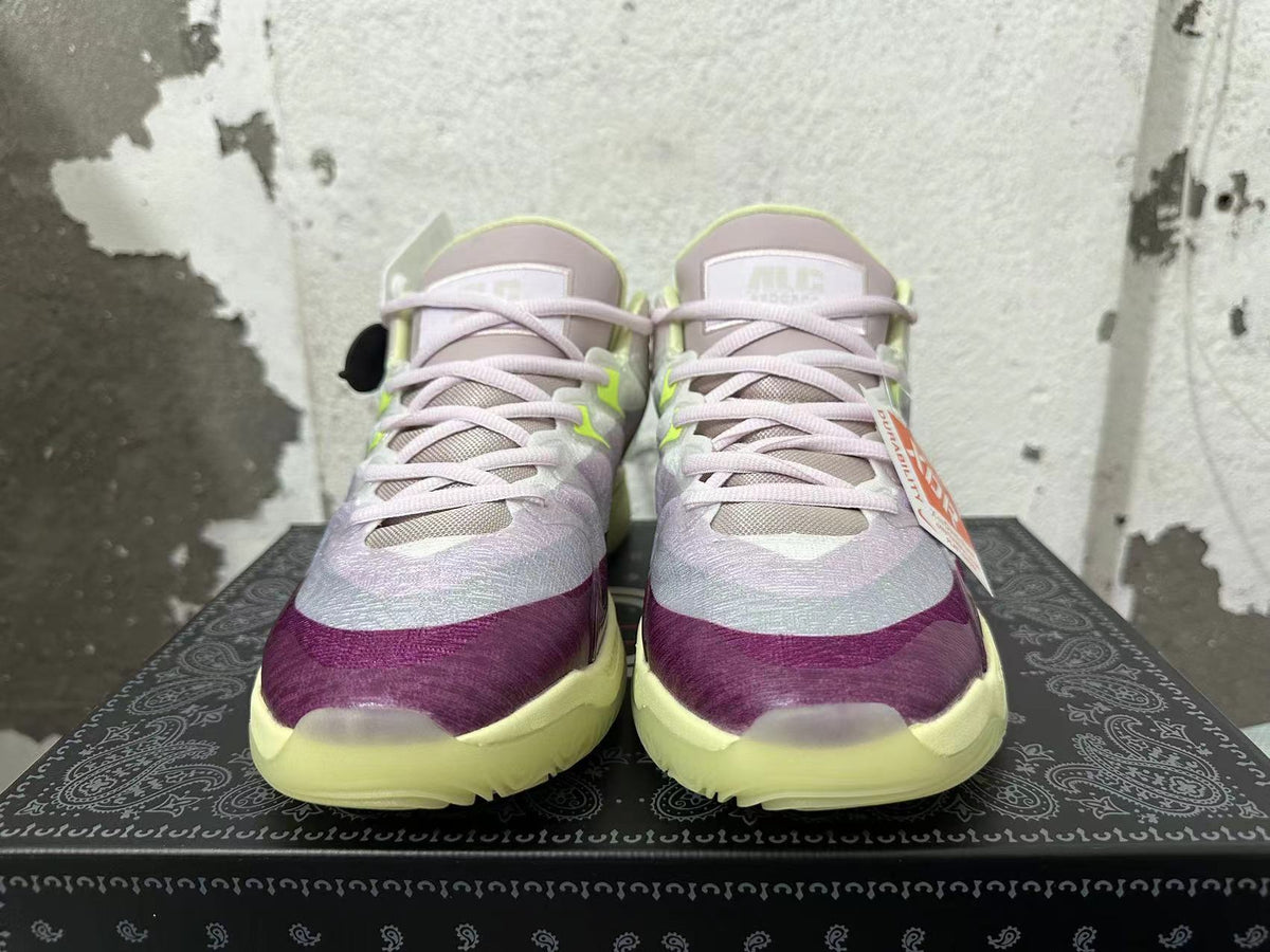 Nike G.T. Cut 3 Basketball Shoes White Purple