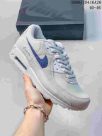 Nike Air Max 90 Retro Sneakers