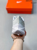 Nike Air Zoom Winflo 8 Running Shoes in Light Gray