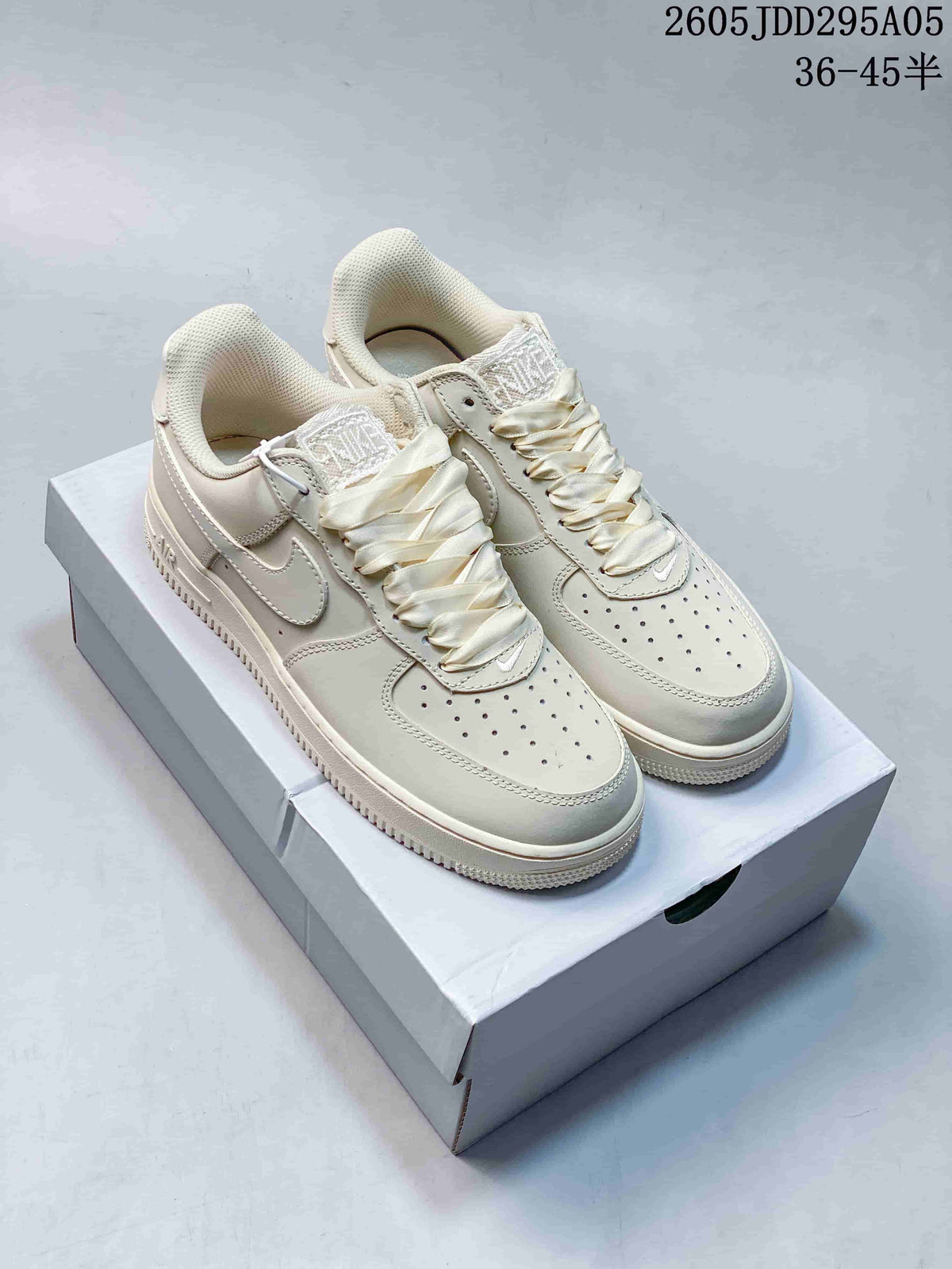 Nike Air Force 1 '07 LV8 Low Sneakers Cream IR5599-002