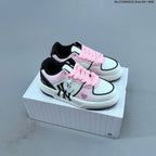 MLB Chunky Liner Low-Top Sneakers Pink White Black