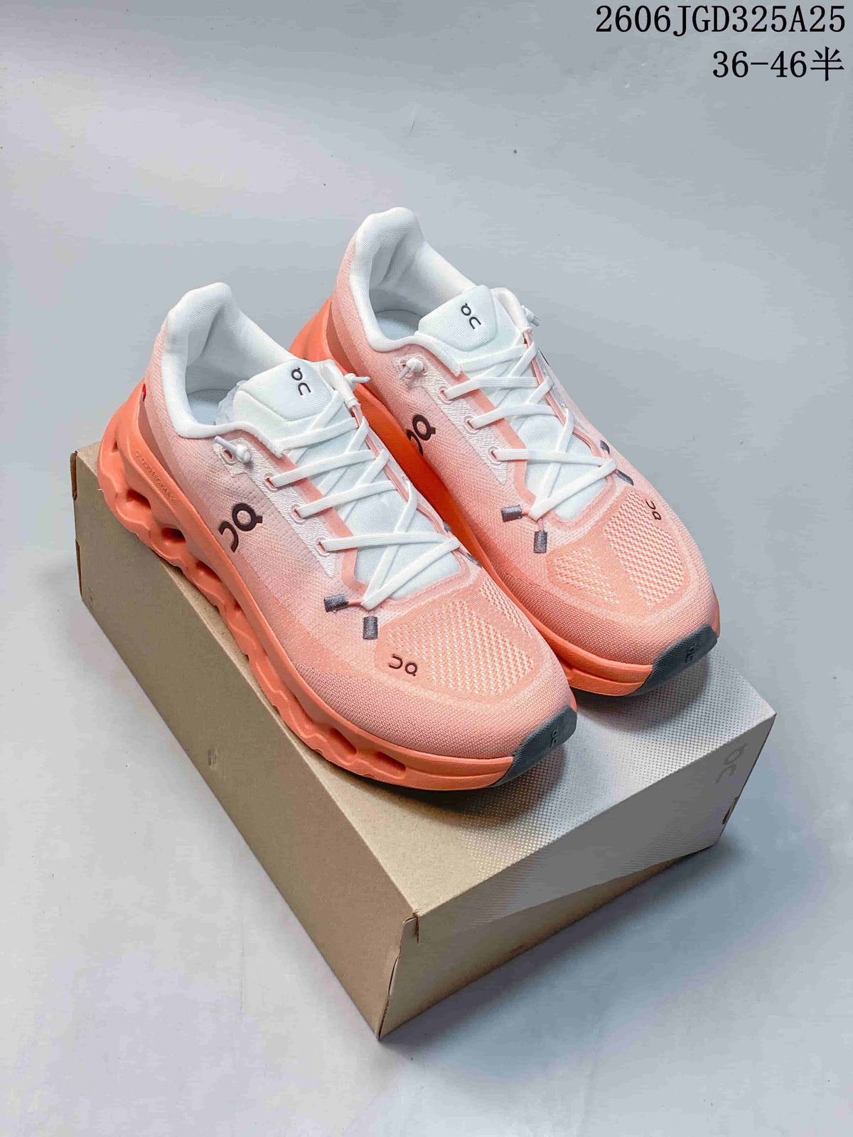 On Cloudsurfer Low-Top Running Sneakers Pink Coral