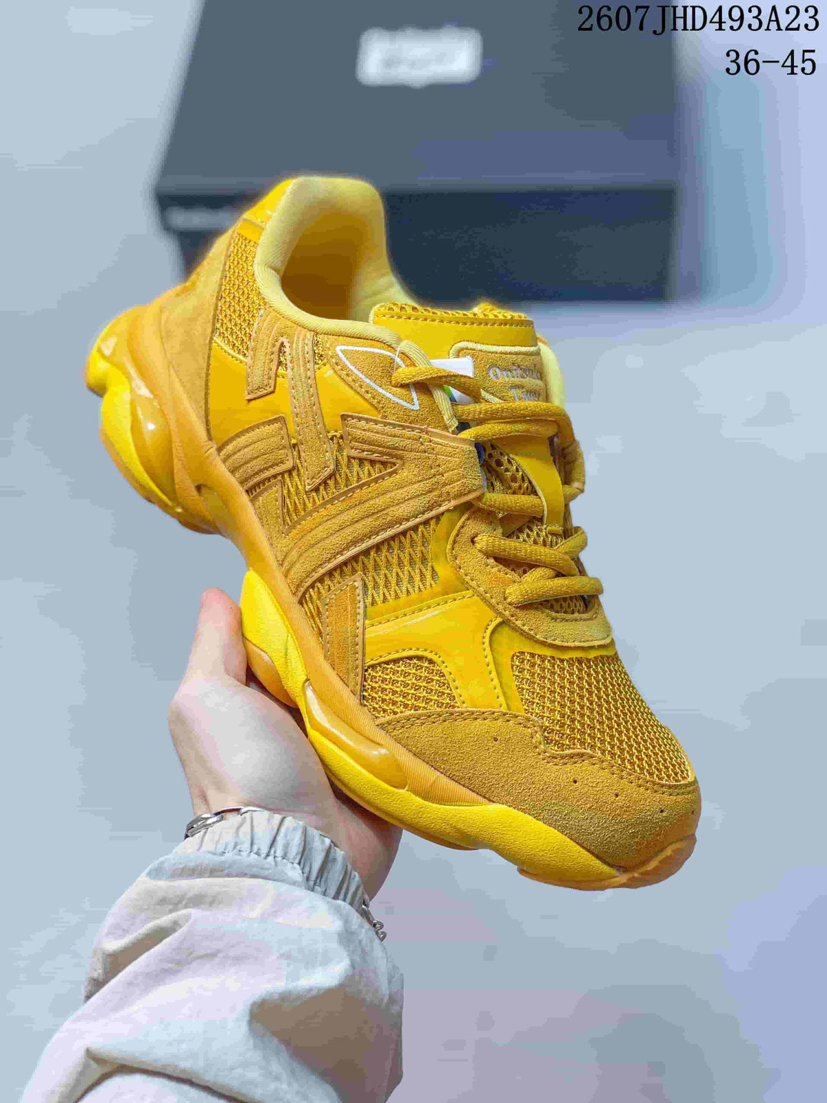Onitsuka Tiger TIGRUN Sneakers Yellow 2607JHD493A23