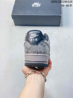 Nike Air Force 1 '07 Low Sneakers in Gray