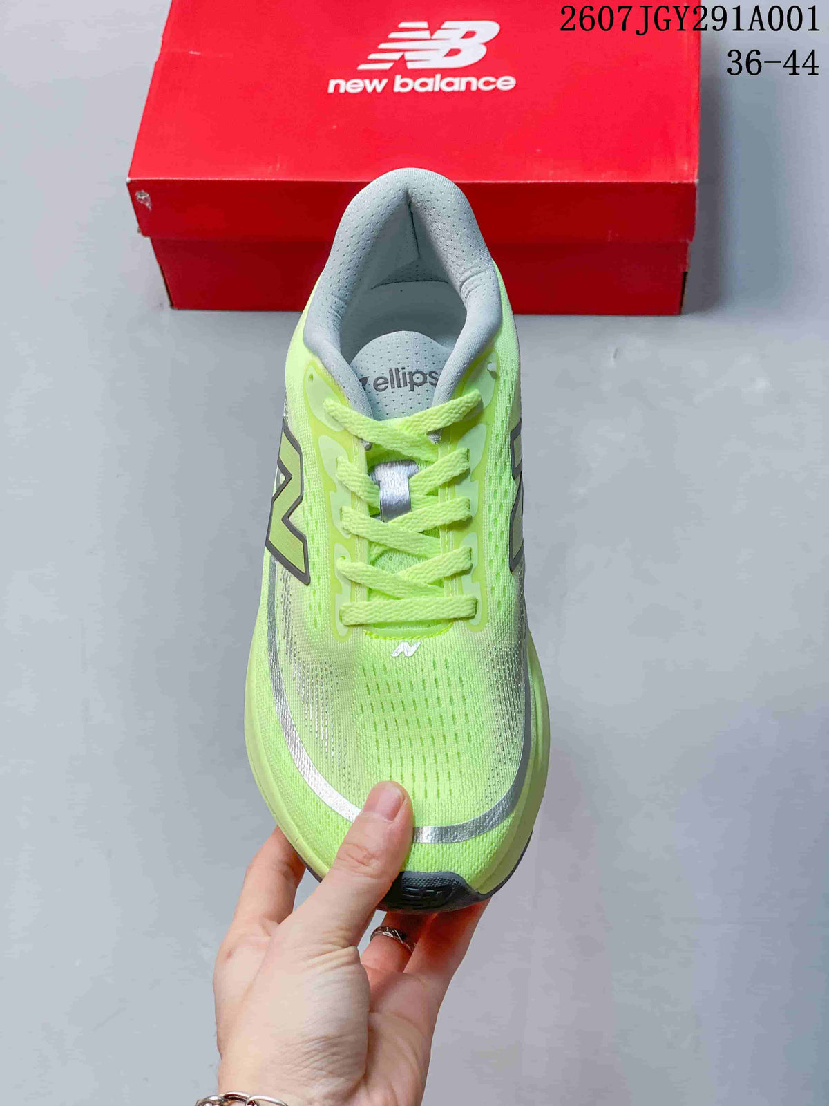 New Balance FuelCell SuperComp Trainer v3 Running Shoes Lime