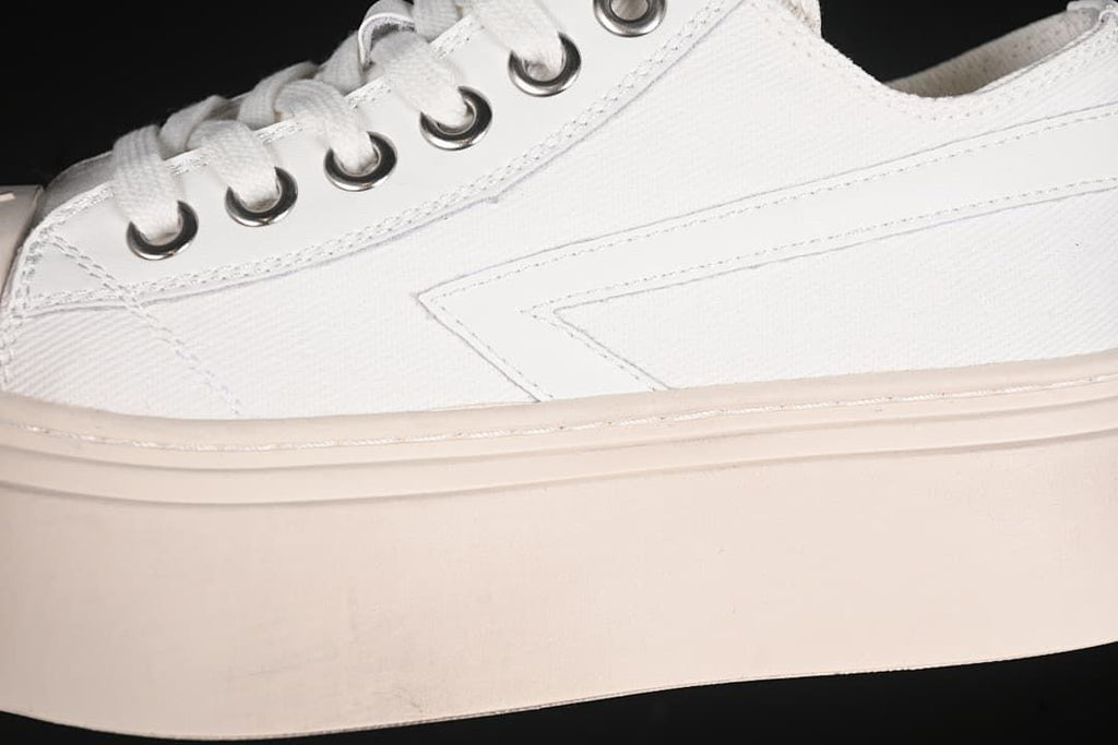 SMFK S0002B2 White Platform Canvas Sneakers