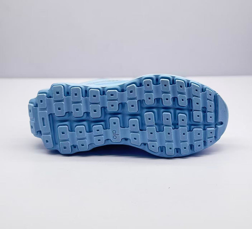 Alo Runner Sneakers Light Blue