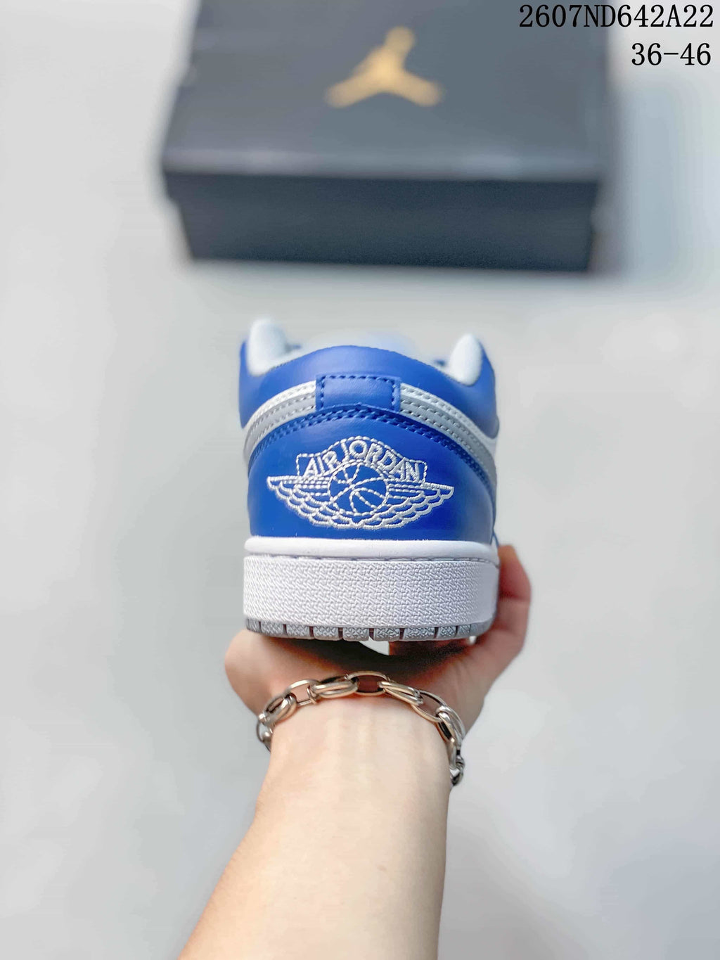 Nike Air Jordan 1 Low OG Blue White Sneakers 553558-140