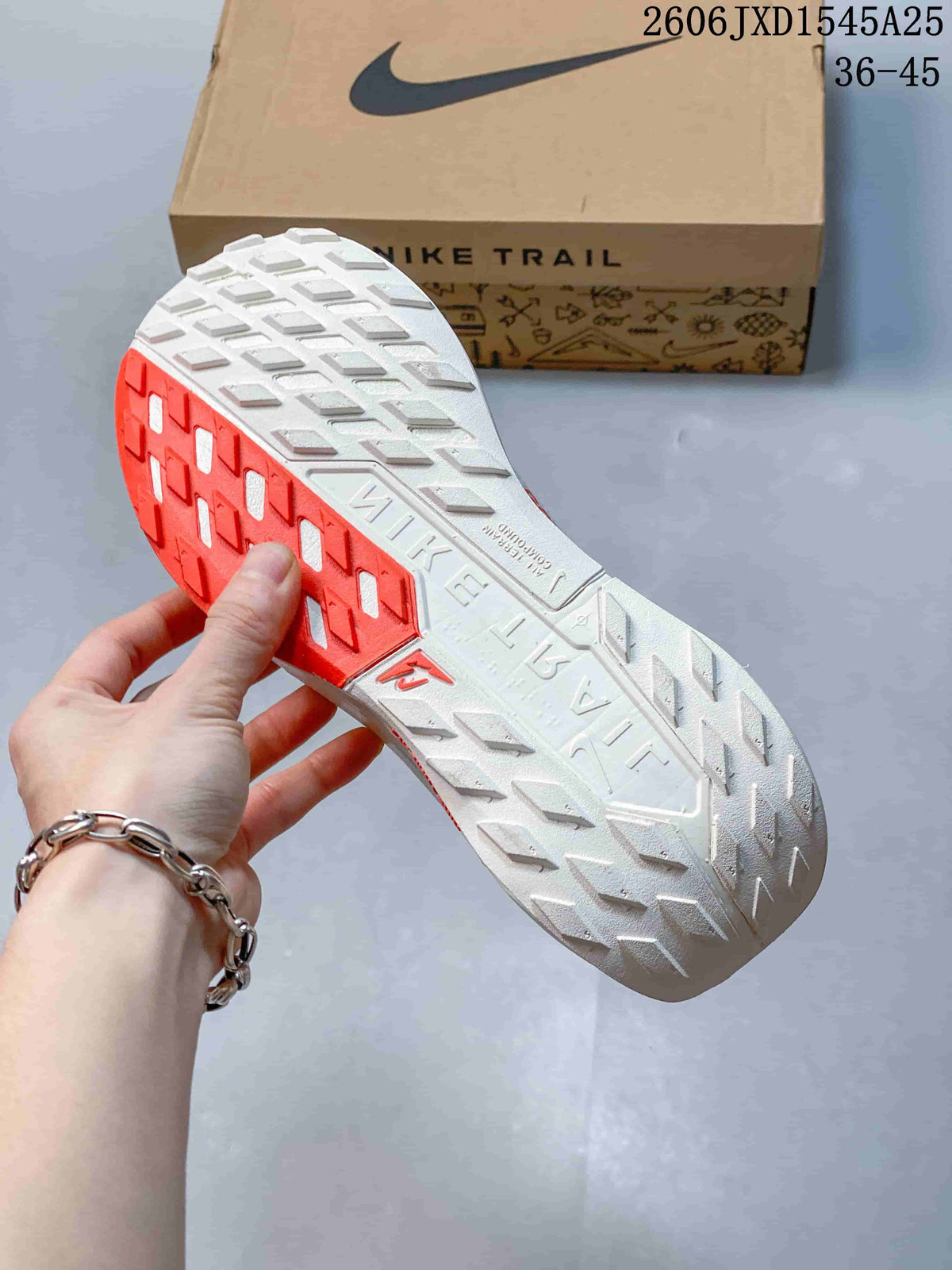 Nike Pegasus Trail 5 GTX Trail Running Shoes, White
