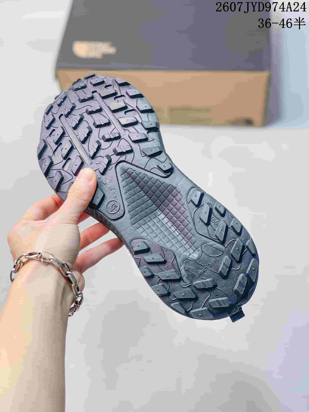 The North Face Altamesa 500 Gray Trail Sneakers